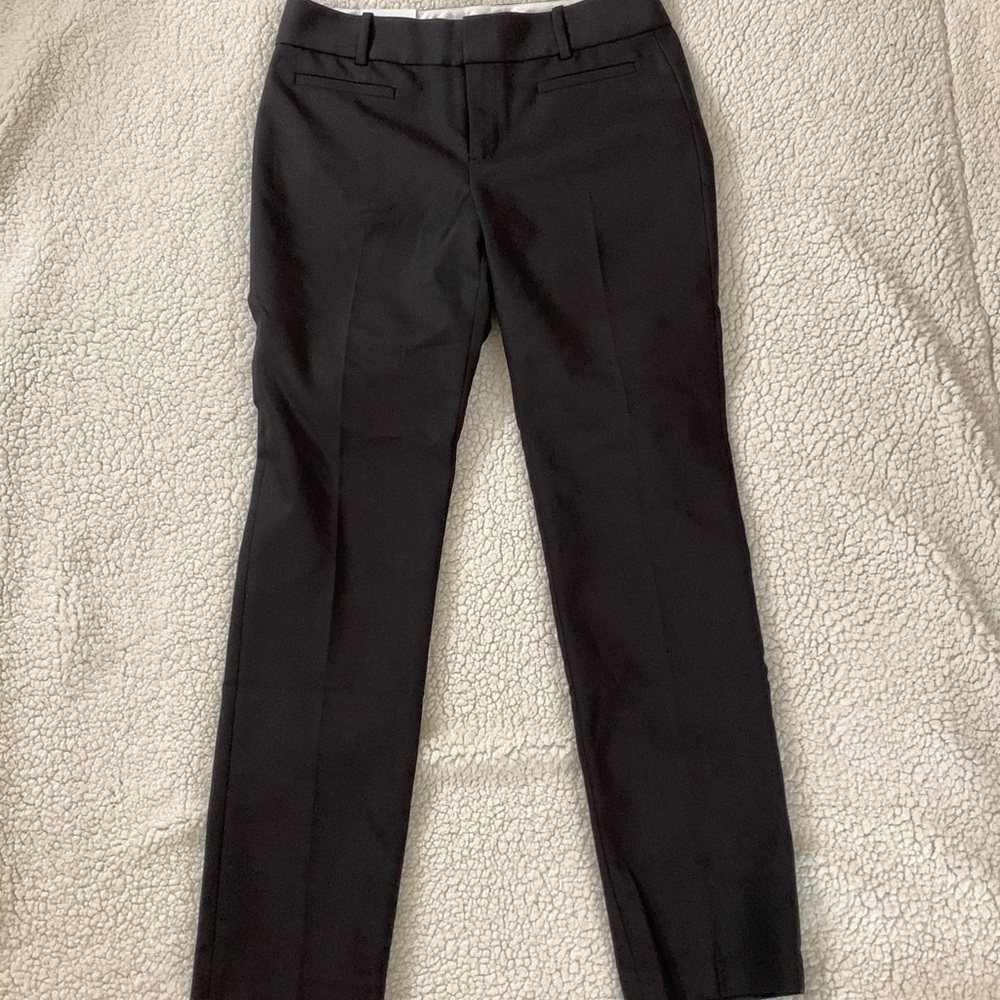 Calvin Klein Modern Essential Pant sz 6
